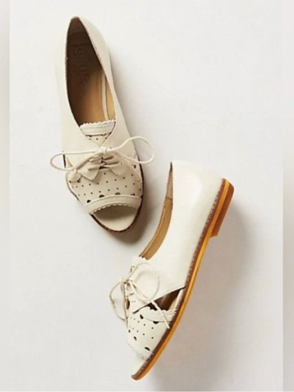 Latigo Mikey Leather Oxford Flats Cream Size 11